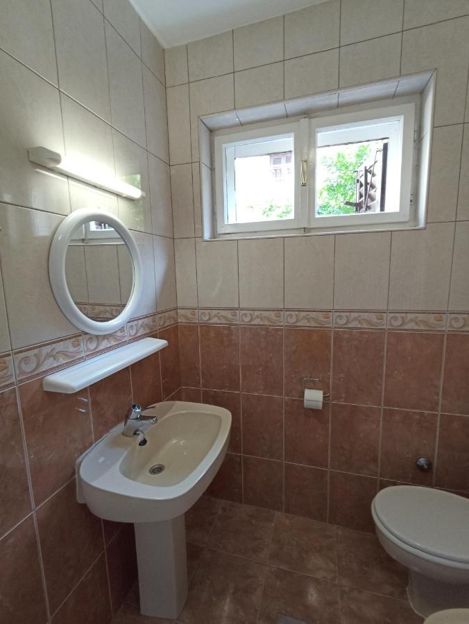 Apartment 70 M From The Beach Podgora Buitenkant foto