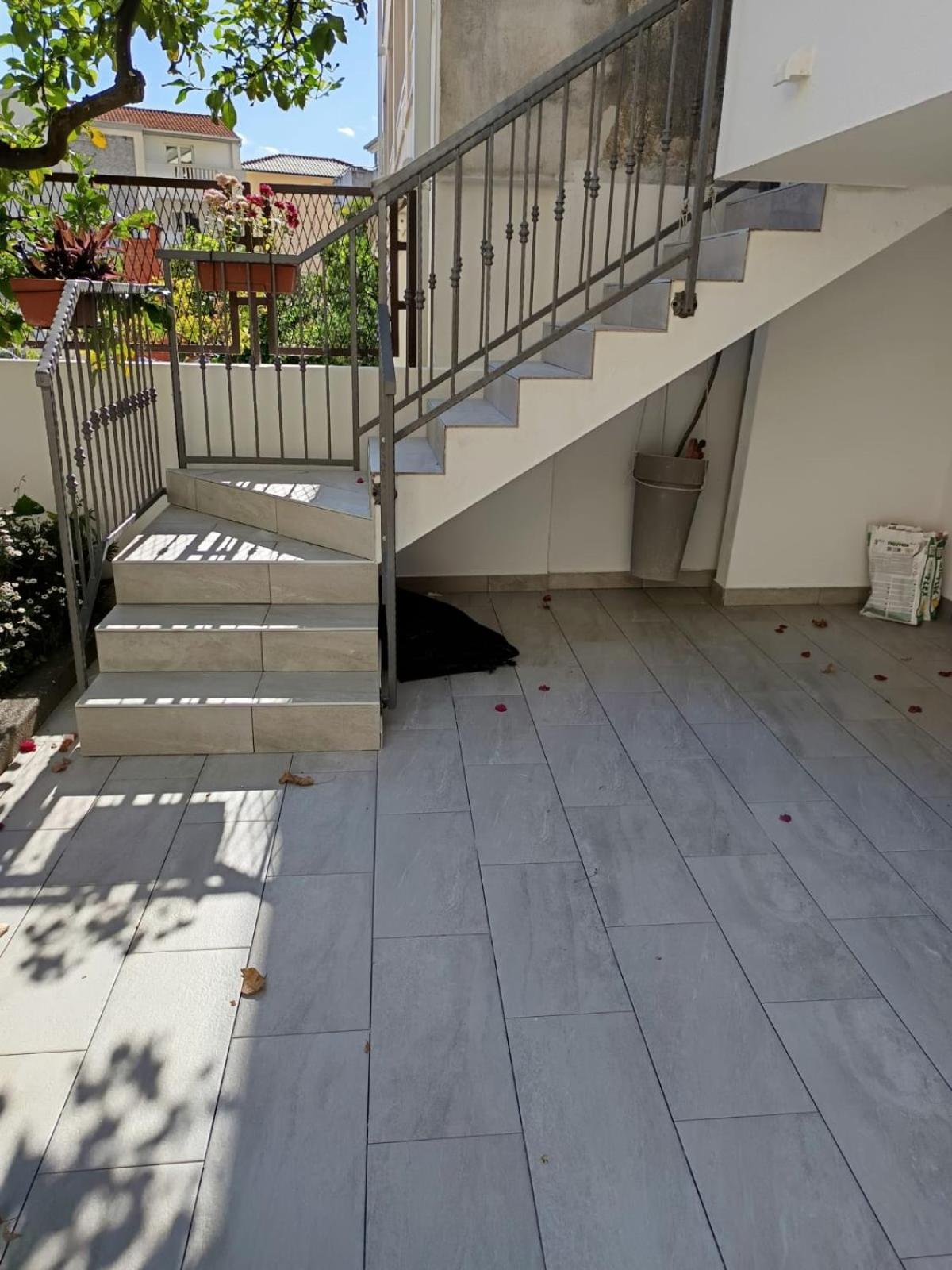 Apartment 70 M From The Beach Podgora Buitenkant foto